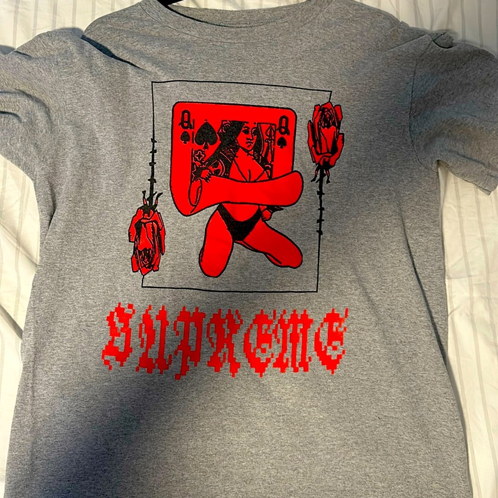 Supreme queen of spade t shirt